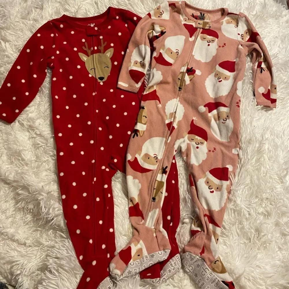 (2) Carter’s 18M Christmas Fleece Footies
